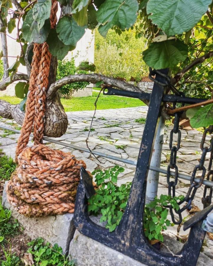 Vila Sailor'S Rustic House Virpazar Exteriér fotografie