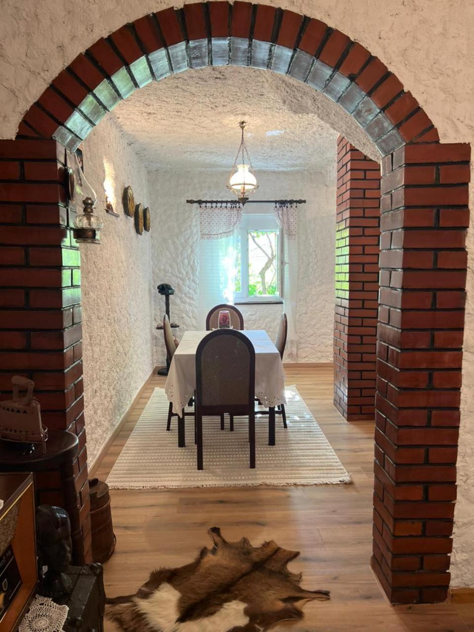 Vila Sailor'S Rustic House Virpazar Exteriér fotografie