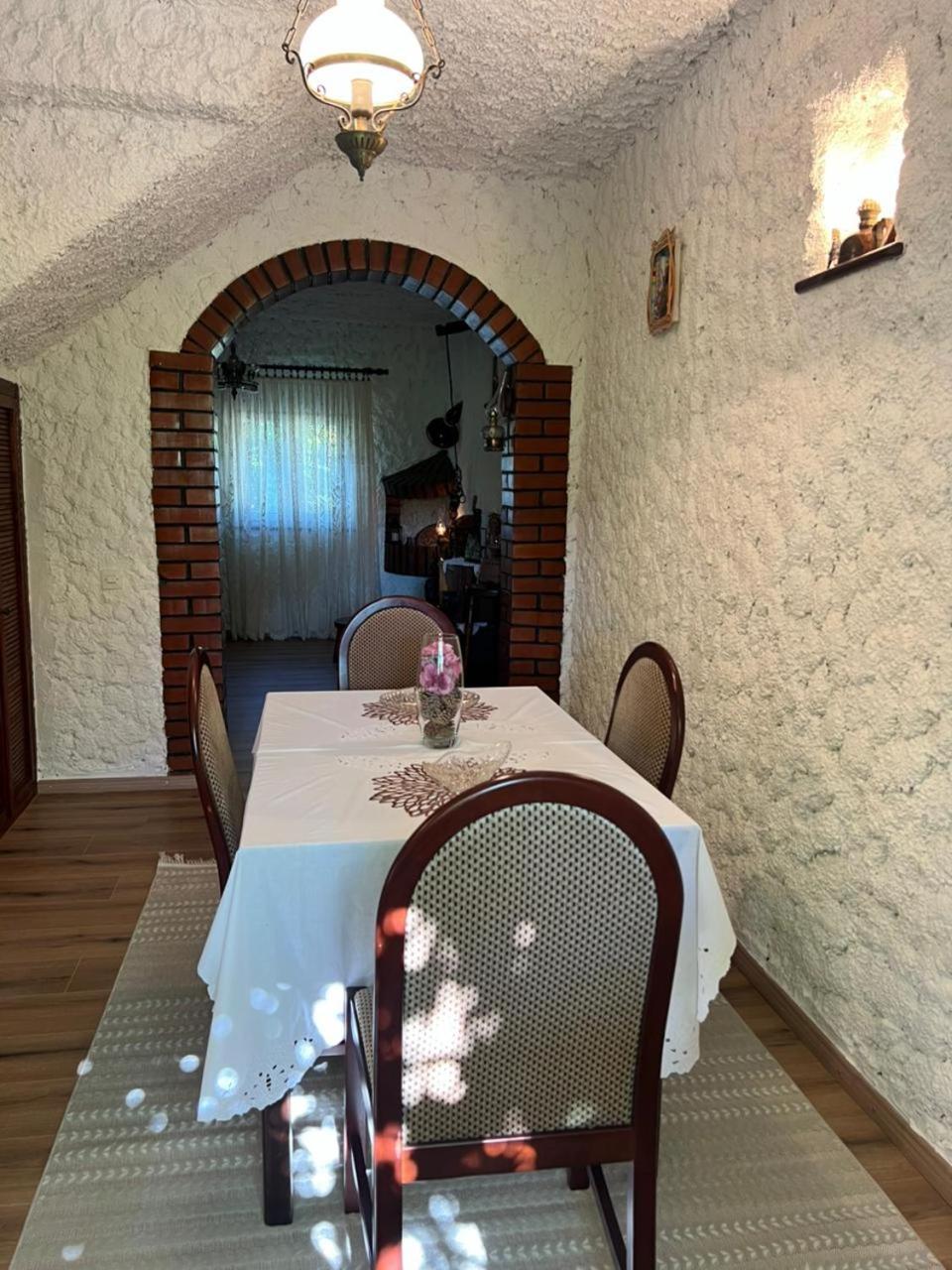 Vila Sailor'S Rustic House Virpazar Exteriér fotografie